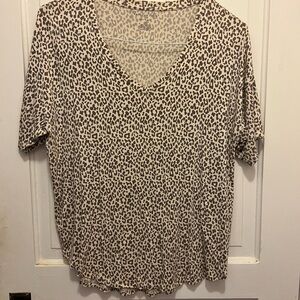 American Eagle Outfitters Black and Cream Relaxed Short Sleeve Blouse